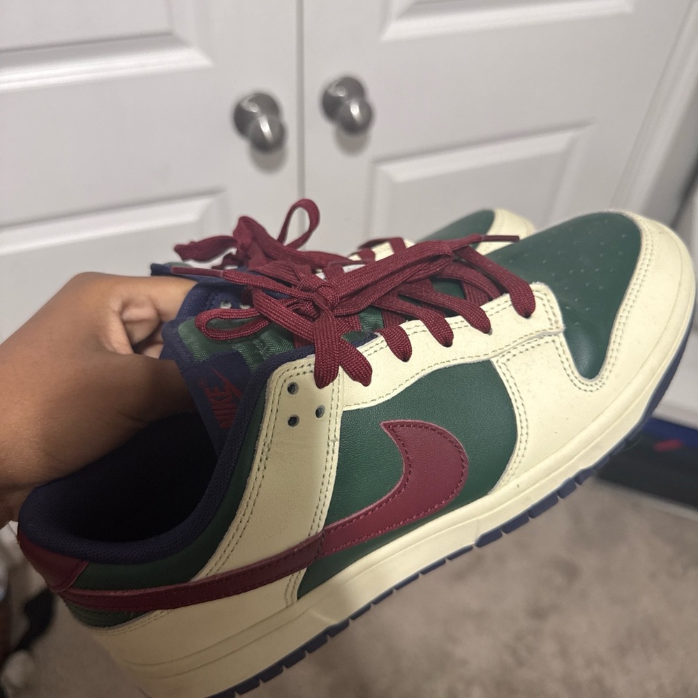 Nike ' Green and Cream Sneakers